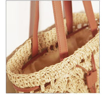 Load image into Gallery viewer, Straw Hobo Bag