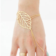 Load image into Gallery viewer, Palm Bracelet with Finger Vine