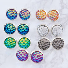 Load image into Gallery viewer, Mermaid Scale Earrings