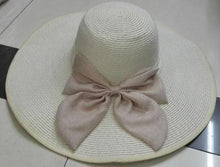 Load image into Gallery viewer, Large Brim Beach Hat