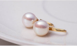 Simple Pearl Earrings