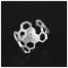 Load image into Gallery viewer, Honeycomb Wrap Ring