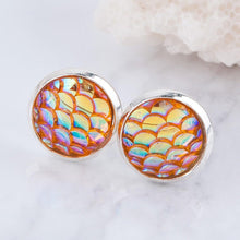 Load image into Gallery viewer, Mermaid Scale Earrings